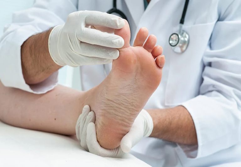 تاثیرات پوشیدن کفش نامناسب